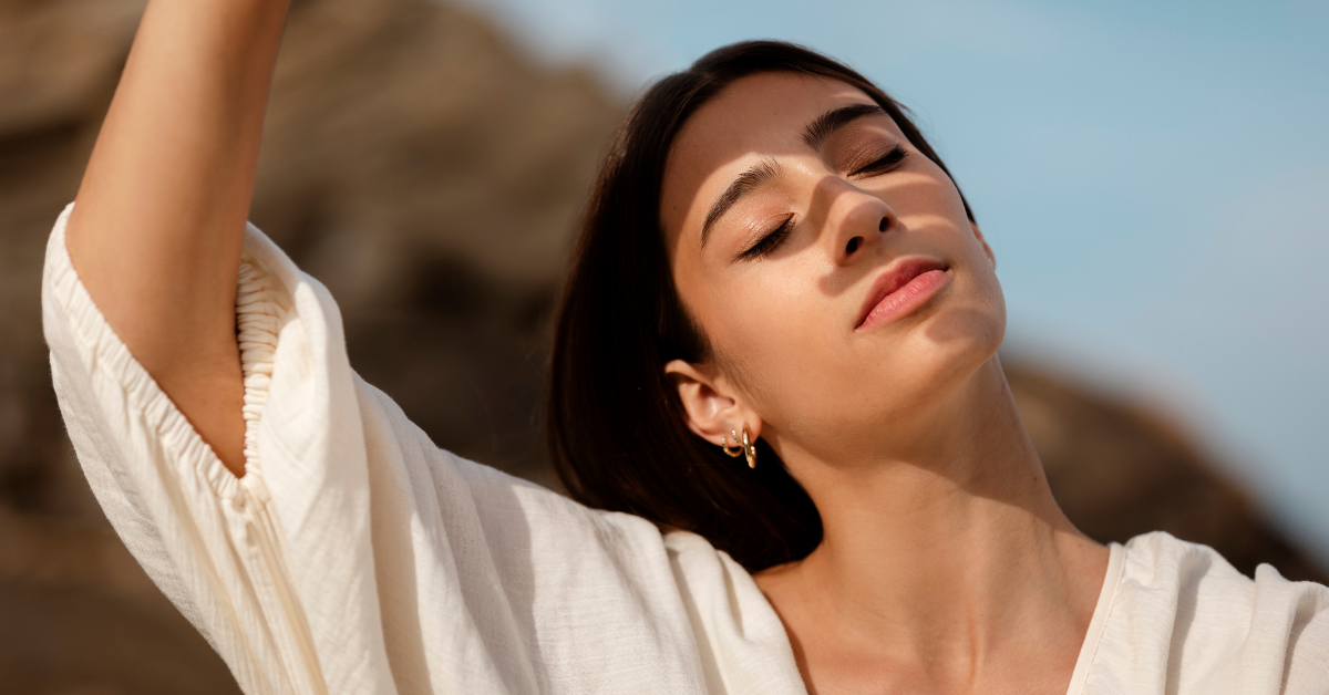 From Morning to Glow: Daily SPF 50+ Protection with Janiwa Sunscreen